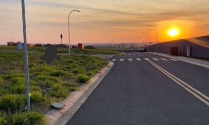 Terreno em Condomínio Residencial Maria cândida Indaiatuba-SP - 353,29m² de Área (com planta já aprovada).