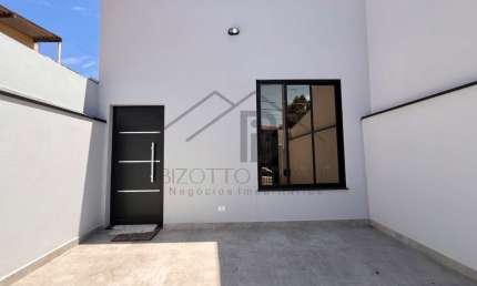 VENDE-SE CASA NO JARDIM COROLA NA CIDADE DE INDAIATUBA SÃO PAULO.