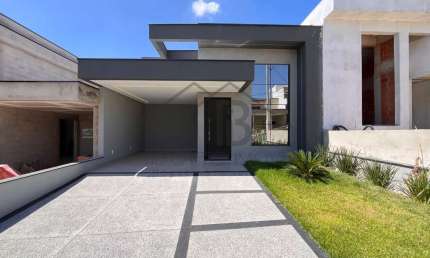 Casa de alto padrão em condomínio no Park Gran Reserve em Indaiatuba-SP: 3 quartos, 1 suíte, 2 salas, 3 banheiros, 3 vagas, 133m².