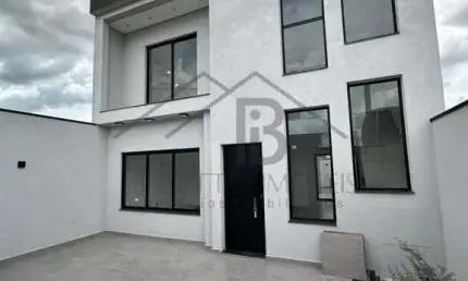 Belíssima casa smart city, indaiatuba sp - sobrado com 3 dormitórios sendo 2 suítes, acabamento de alto padrão, com piscina privativa e area gourmet.