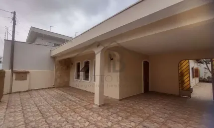 Imperdível oportunidade: Casa à venda em Indaiatuba-SP, Jardim América! 3 quartos, 3 salas, 1 banheiro, 3 vagas e 154m²!