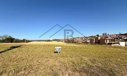 Terreno de 200 metros no condomínio park vista real  no jardim regente em indaiatuba-sp - 200,00 m² de área disponíveis!