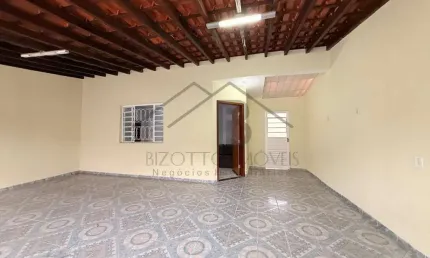 Oportunidade - casa de 2 dorm/ 1 suíte / garagem coberta perto do polo shopping - rodoviária nova / jd belo horizonte / aceita financiamento.