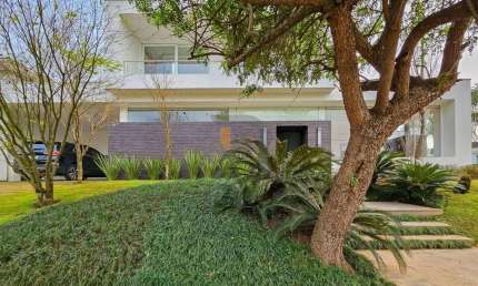 Casa Mobiliada com 338m² com 3 suítes em terreno de 806m² - Alphaville/Gravataí