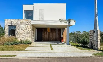 Casa à Venda 3 dormitórios - 205 m² - Cyrela / Gravataí/RS