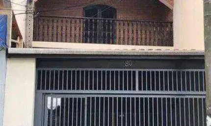 - Sobrado Localizada no Bairro Jardim Leonor - Cotia