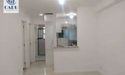 - Ótimo Apartamento com Sacada no Bosque Clube Cotia