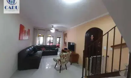 Oportunidade Casa Localizada na Vila Mazzei - Zona Norte