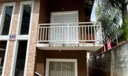 Casa com 2 quartos à venda na Rua Santos Dumont, 649, Paisagem Casa Grande, Cotia
