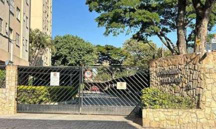 Apartamento no Condomínio Conjunto Bresser IV - Brás