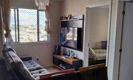 Apartamento no Condomínio São Carlos B - Jardim Guaianazes