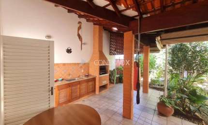 Casa com 3 quartos à venda na Rua Professora Maria Terezinha Pires Monacci, 184, Parque Alto Taquaral, Campinas, 219 m2 por R$ 1.200.000