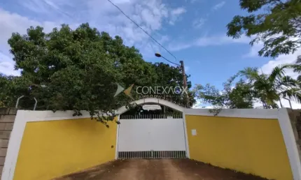 Chácara / sítio com 3 quartos à venda na Rua Fábio Baptista Pinto, 1115, Recanto dos Dourados, Campinas, 120 m2 por R$ 650.000