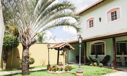 Casa com 4 quartos à venda na Rua João Chiavegatto, 230, Vila Brandina, Campinas, 313 m2 por R$ 850.000