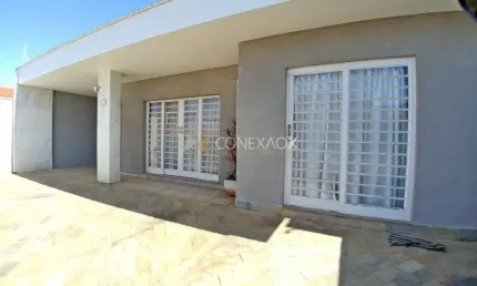 Casa com 4 quartos à venda na Rua Duarte da Costa, 355, Vila Nogueira, Campinas, 248 m2 por R$ 870.000
