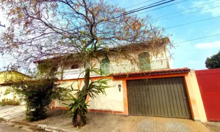 Casa com 4 quartos à venda na Rua Sebastião Leite Penteado, 157, Parque Via Norte, Campinas, 214 m2 por R$ 550.000