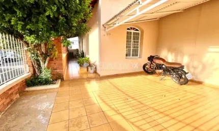 Casa com 3 quartos à venda na Avenida Antônio Carlos Sales Júnior, 775, Jardim Proença I, Campinas, 247 m2 por R$ 960.000