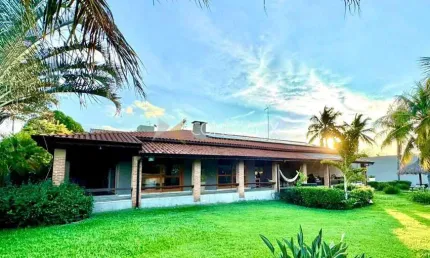 Casa em condomínio fechado com 3 quartos à venda na rua mariazinha leite campagnolli, 1.121, parque xangrilá, campinas, 372 m2 por r$ 2.200.000