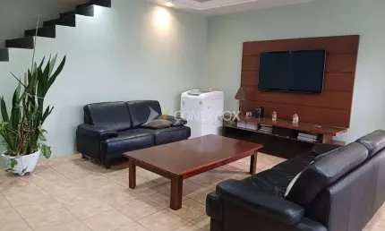 Casa com 3 quartos à venda na Rua Harley Salvador Bove, 380, Parque Jambeiro, Campinas, 238 m2 por R$ 690.000