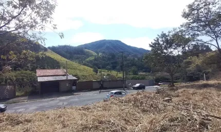 Terreno de 510m² em Aguas de Lindóia com vista para as montanhas.