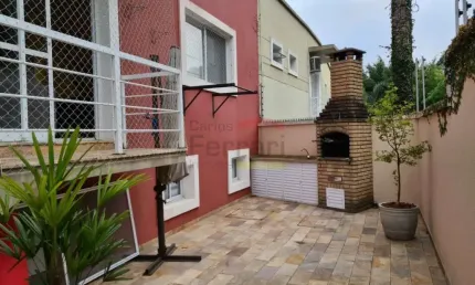 Sobrado 3 dormitórios, 3 suítes 2 vagas, próximo ao metrô Parada Inglêsa