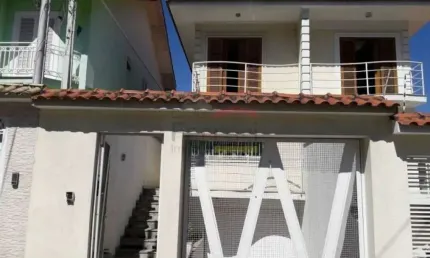 Sobrado 3 dormitórios ,3 suítes, 6 vagas na Vila Irmãos Arnoni