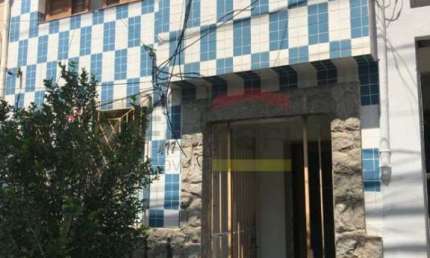 Casa antiga para comercio ou moradia na melhor região de Santa Teresinha.
