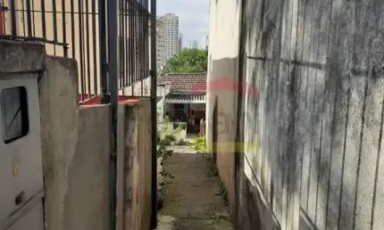Terreno à venda na Rua Pelegrino, 80, Santa Teresinha, São Paulo