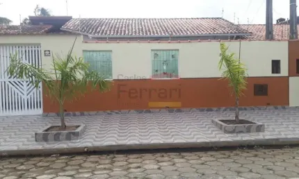 Casa  03 quartos 1 suite  06 vagas em Itanhaém a 800 metros da Praia  do Sonho