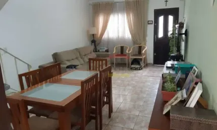 Sobrado a venda, Vila Paulicéia, 02 dormitórios, 01 vaga,