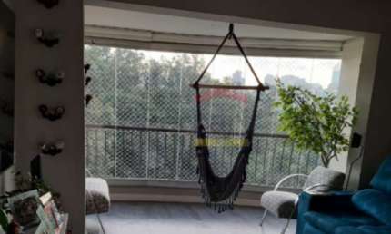 Apartamento A Venda na Aclimação 123m² · 3 Quartos · 3 Vagas