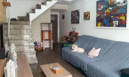 Sobrado com 3 dormitórios sendo 1 suíte - 500m av engenheiro