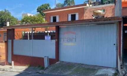 Casa com 3 quartos -Jardim São Luís - Zona Sul   - 5 vagas de garagem .