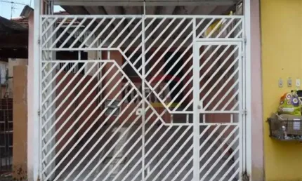 Casa com 2 quartos à venda na Rua José Figliolini, 560, Vila Nilo, São Paulo
