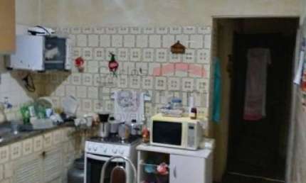 Sobrado a venda, Jardim Brasil, 04 dormitórios, 02 banheiros, 01 vaga, varanda