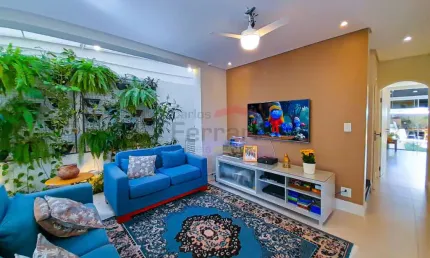 Sobrado Jardim Floresta - 4 dormitórios e 4 vagas / 230m²