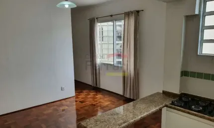 Apartamento com 1 quarto a  700 metros da estação república do metrô, praça da república. -