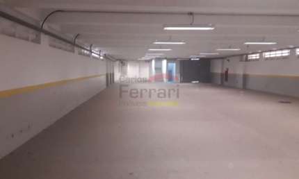 Prédio Monousuário comercial em Pinheiros, 1.323 metros, 8 banheiros e 20 vagas, próx Metrô Clinicas