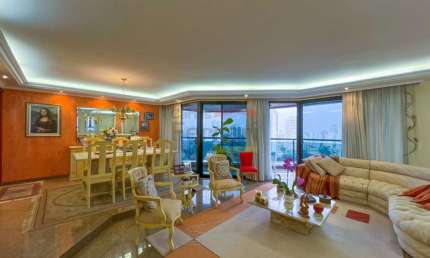 Apartamento no alto de Santana, 4 quartos, 2 suítes, 2 salas, 1 sala de jantar, 3 vagas e varanda.