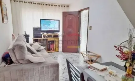 Sobrado à venda água fria 100m² / 2 dormitórios /  quintal com edícula