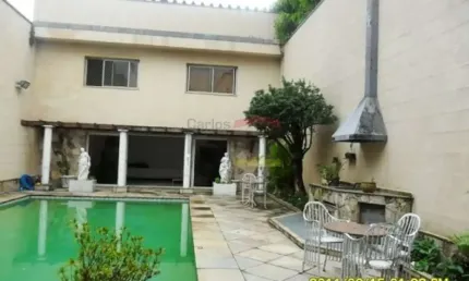 SOBRADO Á VENDA NO JARDIM SÃO PAULO - 3 QUARTOS E 4 VAGAS