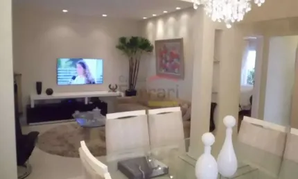 Casa térrea, Jardim França, reformada, modernizada, 4 dormitórios, 3 suítes, sótão, quintal, churras