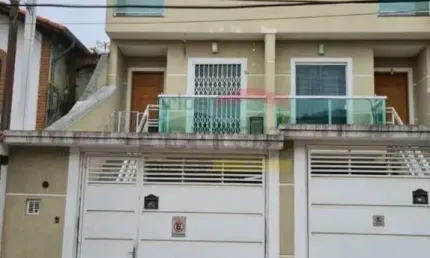 Sobrado na Vila Gustavo  com 3 dormitórios sendo  1 suíte / 2 vagas