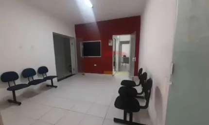 SOBRADO COMERCIAL/RESIDENCIAL, NA REGIÃO DE SANTANA