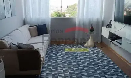 Apartamento duplex com 3 dormitórios, sendo 1 suíte, 2 vagas de garagem