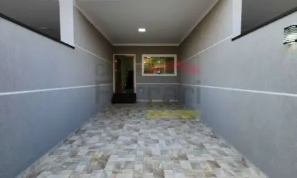 Sobrado Novo 3 dormitórios, sendo 1 suíte, 2 vagas, área útil 149m²