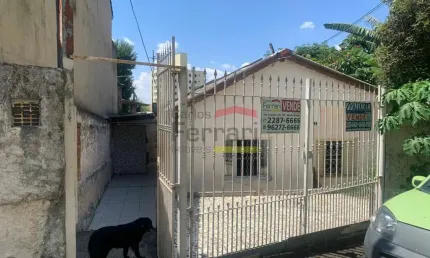 Casa com 2 quartos à venda na Travessa Luigi Madonis, 7, Parada Inglesa, São Paulo