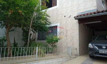 Sobrado 3 dormitórios 1 suite,2 vagas no Jardim Ondina
