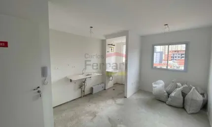 Apartamento novo no térreo, a 300 metros do metrô Parada Inglesa, 2 dormitórios, 42 metros uteis
