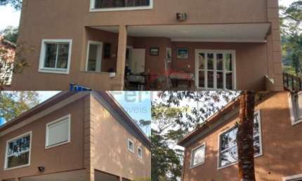 Sobrado maravilhoso totalmente mobiliado no Condomínio Parque Suíça (Serra da Cantareira)